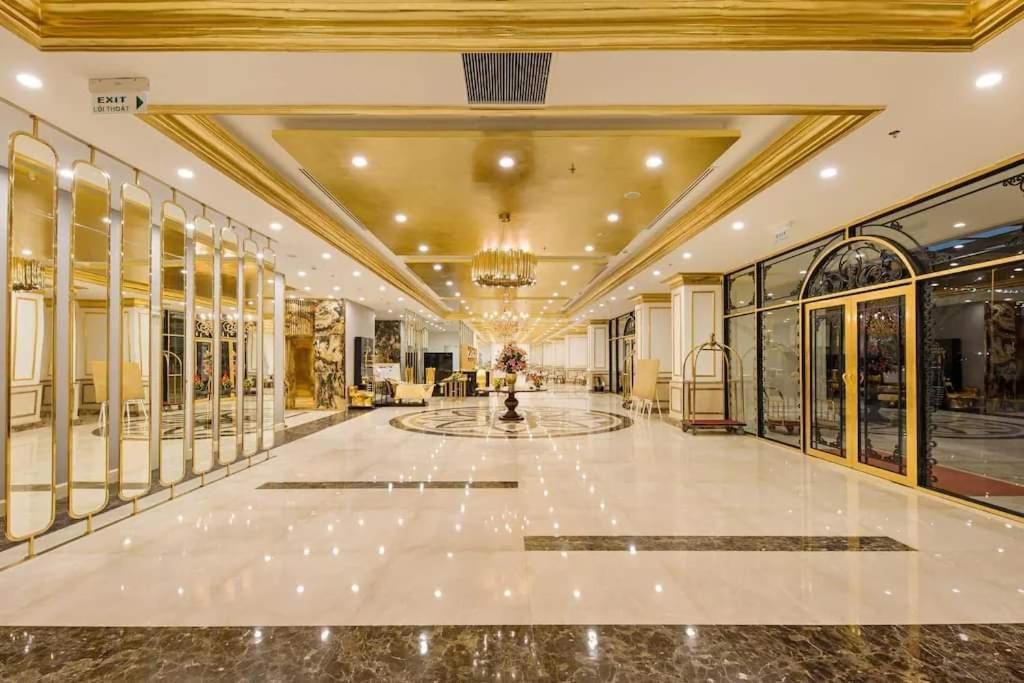 Golden Apartment With Sea View Da Nang Luaran gambar