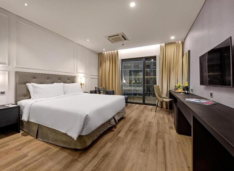 Golden Apartment With Sea View Da Nang Luaran gambar
